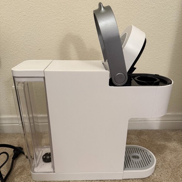 Keurig K Slim Coffee Maker, White - Picture 5 of 6